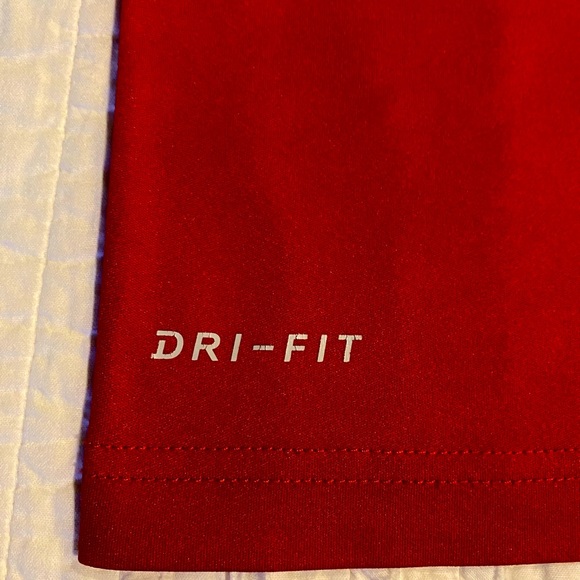 Jordan Red Short Sleeve Tee with Graphic Number 23 - Picture 3 of 5